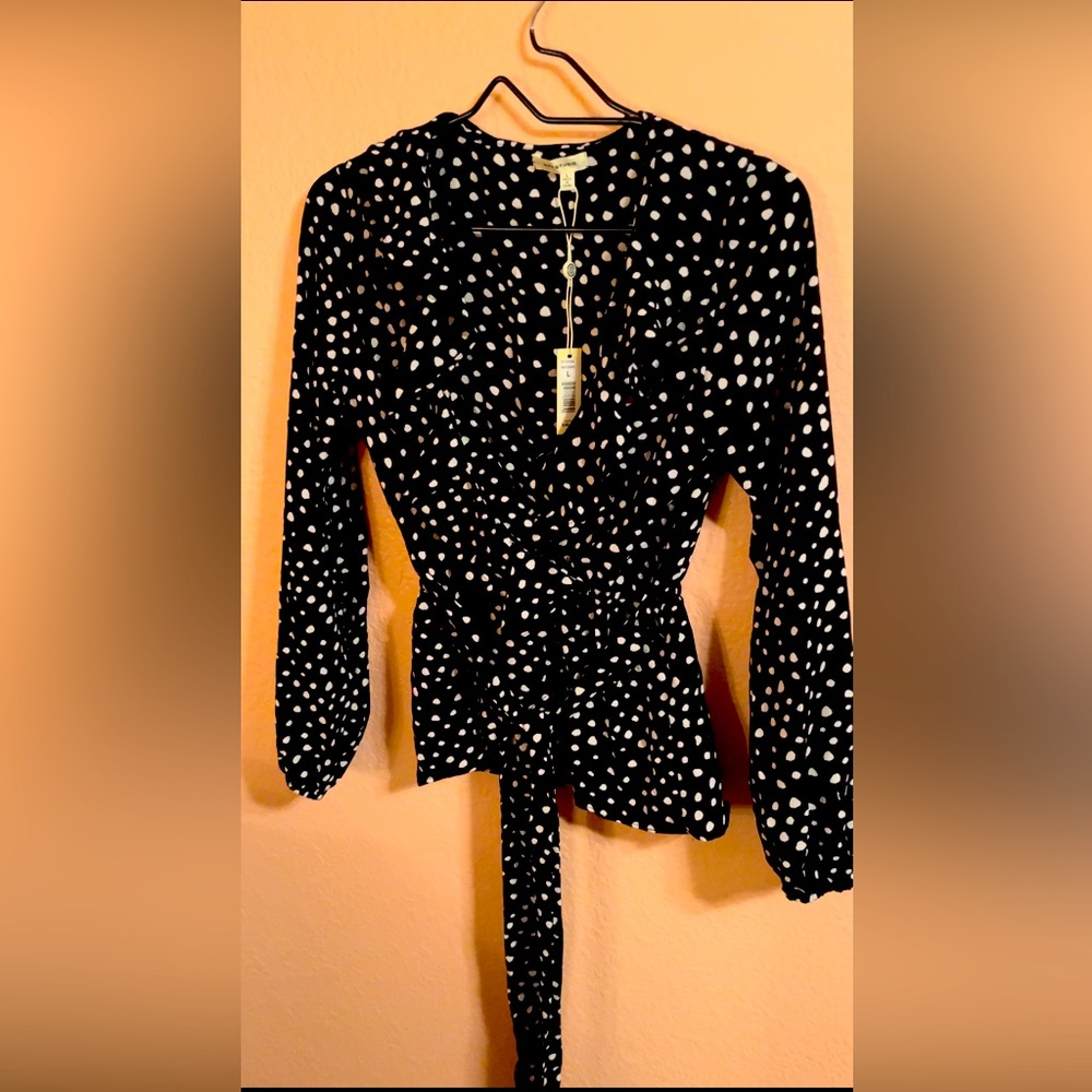 Brand new Max studio Black polka dot cross blouse
